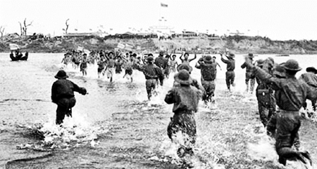 Exposición de pinturas y fotos ganadoras del premio Ho Chi Minh